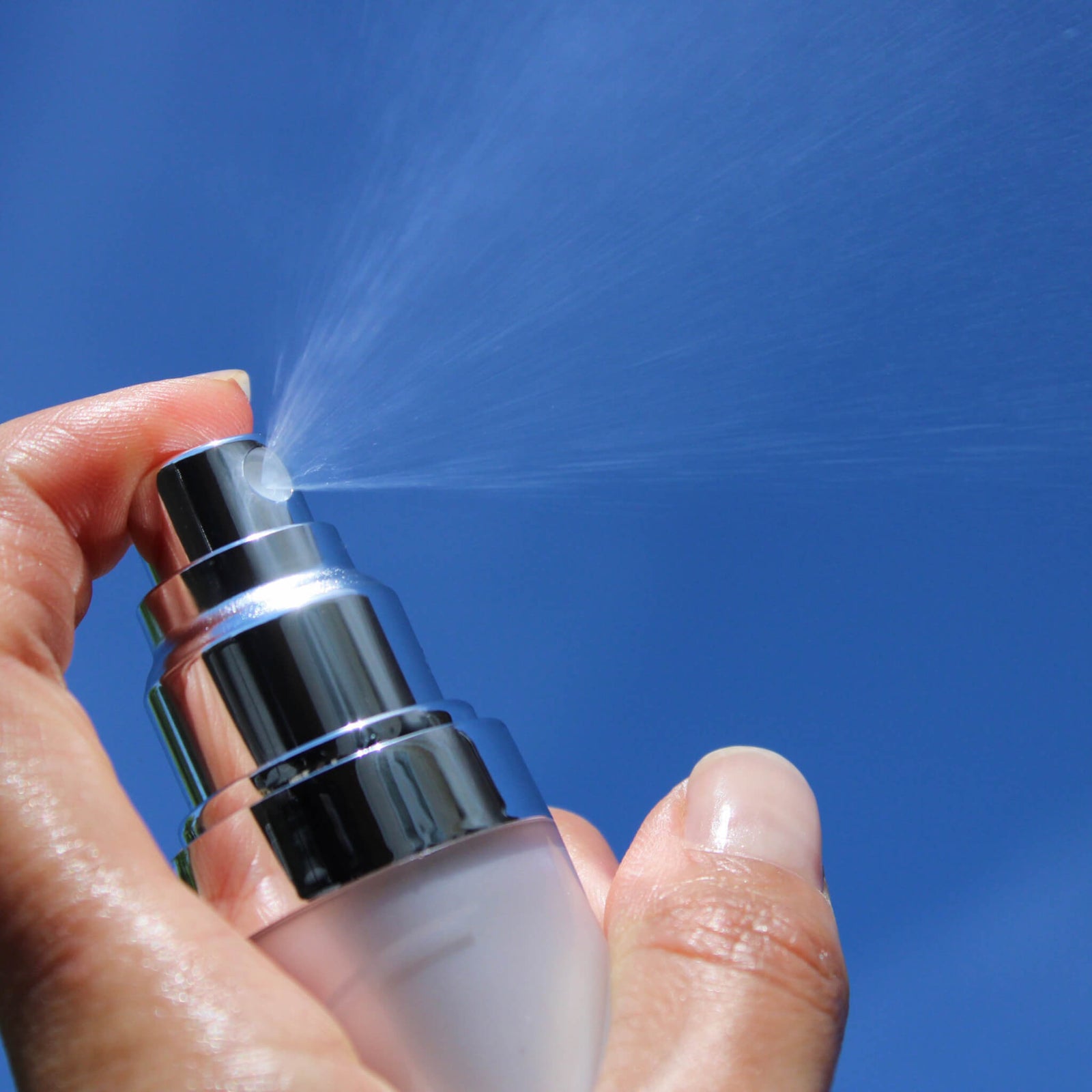 Hydrating Face Mist An AntiAgeing Hydrating Mist Linda Meredith